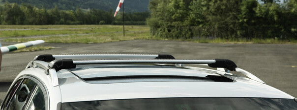 Dachträger Thule WingBar Edge BMW X3 5-T SUV Dachreling 03-10