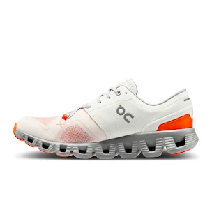 Damen Laufschuhe On  Cloud X Ivory/Alloy  EUR 38,5