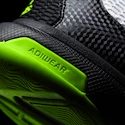Hallenschuhe adidas Multido Essence