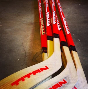 Holz-Eishockeyschläger CCM  Titan 4020 Senior