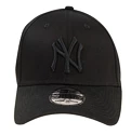 Kappe New Era League Basic 39Thirty New York Yankees Black On Black