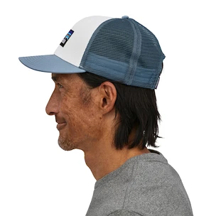 Kappe Patagonia  P-6 Logo Trucker Hat White/Light Plume