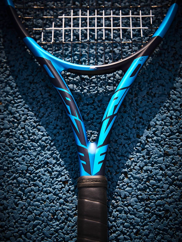 Der Hals des Tennisschlägers Babolat Pure Drive 2021