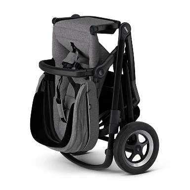 Zusammengestellter Kinderwagen Thule Sleek